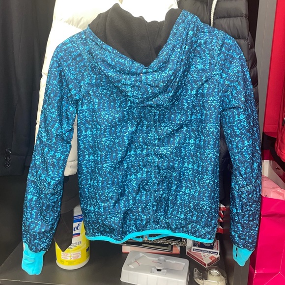 Ivivva Reversible Fleece Jacket - Picture 2 of 3